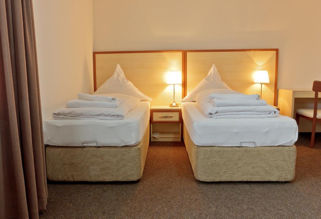 Hotel Ganita Weil Am Rhein Szoba fotó